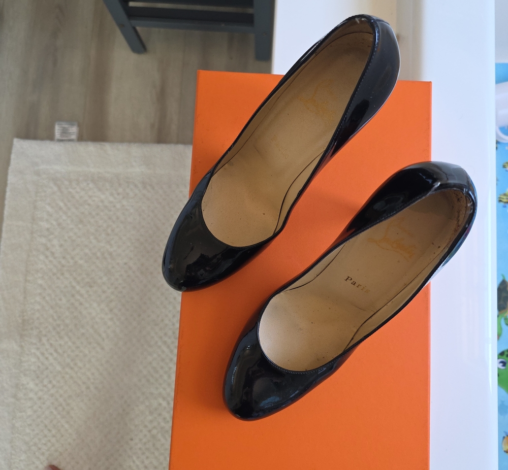 Christian Louboutin Black Patent Leather Round-Toe Pumps